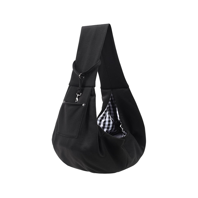 一日中着用できる収納付きペットスリング